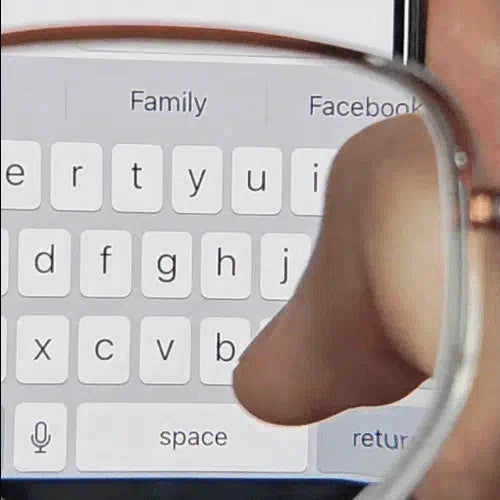 Everyday Reading Glasses — IN ACTION